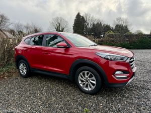 2017 Hyundai Tucson 1.7 D Executive 2WD DCT - Image 3
