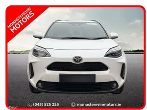Toyota Yaris Cross LUNA SPORT MON 4DR - Image 2