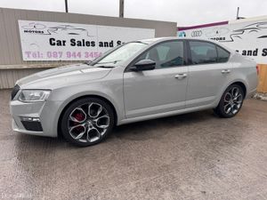 162 Skoda Octavia 2.0TDI RS 184PS DSG AUTOWarranty - Image 4