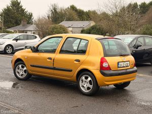 Renault Clio 20041.2 low mileage - Image 3