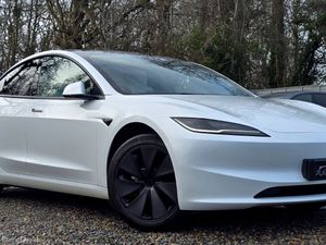 🔥 2024 Tesla Model 3 Highland RWD White Interior - Image 4