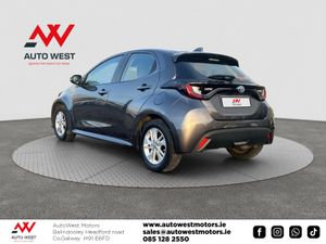 2022 Toyota Yaris 1.5 Self-Charging Hybrid - Image 4