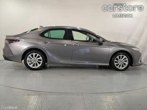 Toyota Camry 2.5 PETROL HYBRID AUTO - Image 2