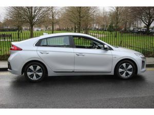Hyundai IONIQ PREMIUM SE Plug In Hybrid - NCT 02/2 - Image 3