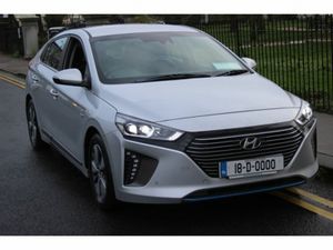 Hyundai IONIQ PREMIUM SE Plug In hybrid - Image 3