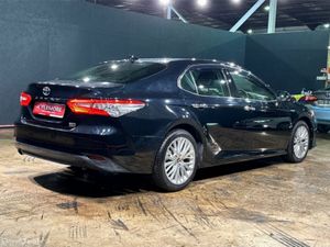 Toyota Camry HYBRID 2.5L AUTOMATIC - Image 4