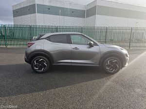 Nissan Juke 1.6 PETROL HYBRID SV PREMIUM MODEL FIN - Image 4