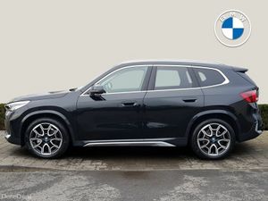 BMW iX1 eDrive20 xLine - Image 4