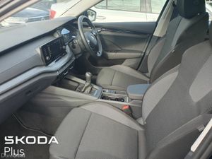 Skoda Octavia Ambition 2.0TDi 150HP - Tiny Mileage - Image 4