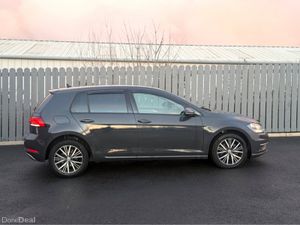 Volkswagen Golf 1.6 TDI SE NAV BLUEMOTION 115PS 5D - Image 2