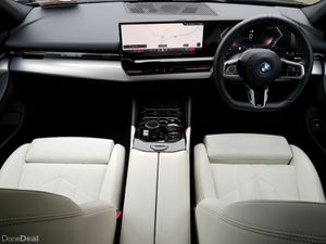 BMW 5-Series 530e M Sport - Image 4