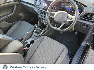 Volkswagen T-Cross LIFE 1.0 TSI M5F 95HP,Parking S - Image 2