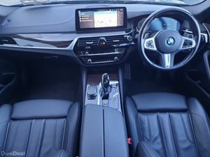 BMW 5-Series 530e M Sport - Image 4
