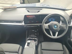 BMW iX1 eDrive20 xLine - Image 4