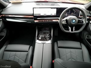 BMW 5-Series 530e M Sport - Image 4