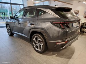 Hyundai Tucson 4WD EXECUTIVE PLUS ** PLUG IN HYBRI - Image 4