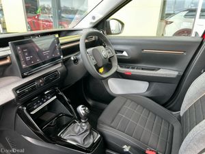 Citroen C3 PLUS PURE TECH 100 - Image 3