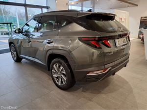 Hyundai Tucson EXECUTIVE HYBRID ** ONLY 16K KMS ** - Image 3