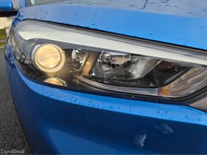 Hyundai Tucson SE NAV B-DRIVE 2WD CRDI BLUE DRIVE - Image 2