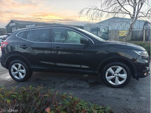 Nissan Qashqai 1.5 DCI Acenta Premium 115PS 5DR - Image 4