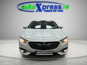 Opel Insignia Grand Sport 1.6 Manual - Image 3