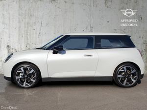 Mini Cooper Cooper SE - Image 4