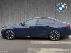 BMW i5 M60 Saloon - Image 4