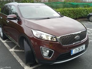 KIA SORENTO / 2017 / 2.2 DIESEL / 7 SEATER /MANUAL - Image 3