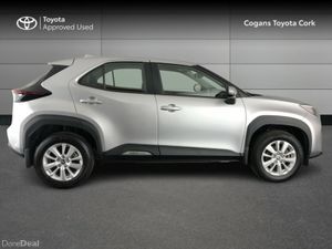 Toyota Yaris Cross YARIS CROSS LUNA *Best Value* - Image 3