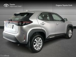 Toyota Yaris Cross YARIS CROSS LUNA *Best Value* - Image 2