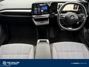 Renault Megane E-Tech EV60 220hp Techno - Image 4