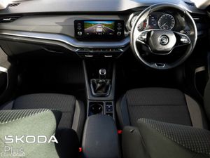 Skoda Octavia OCTAVIA AMB 2.0TDI 115HP - Image 2