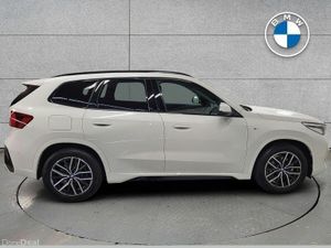 BMW iX1 eDrive20 M Sport - Image 3