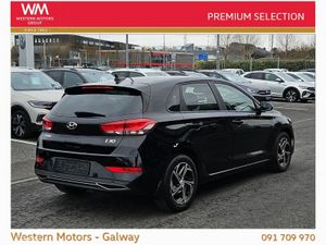 Hyundai i30 Diesel - Reversing Camera - Carplay Bu - Image 4