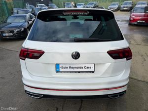 Volkswagen Tiguan R-LINE 2.0 TDI 6SP FWD 150HP  LO - Image 4
