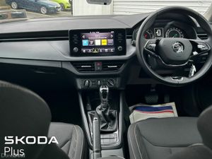 Skoda Kamiq AMBITION 1 LTR TSI AUTOMATIC ***WITH R - Image 2