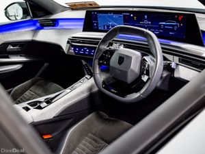 Peugeot 3008 E-GT 73kWh 210HP - Image 2