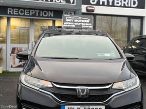 2019 Honda Fit 1.5 Hybrid Auto Top Specs - Image 2