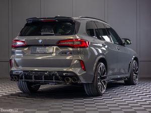 2023 BMW X5M Competition Ultimate *Pan Roof - Image 3