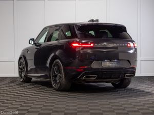 2023 Range Rover Sport P440e Dynamic HSE - Image 4