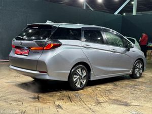 Honda Shuttle AUTOMATIC 1.5L HYBRID - CRUISE CONTR - Image 4