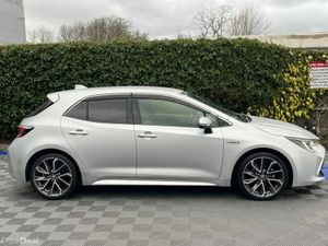 Toyota Corolla SPORT 1.8 HYBRID // DIAMOND CUT ALL - Image 2