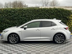 Toyota Corolla SPORT 1.8 HYBRID // DIAMOND CUT ALL - Image 3