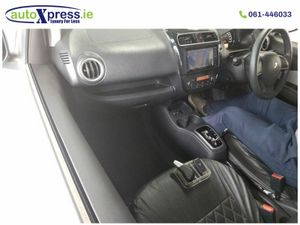 Mitsubishi Mirage 1.2 Automatic, Reversing camera - Image 4