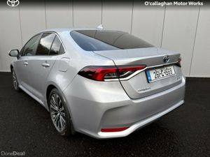 Toyota Corolla COROLLA SALOON LUNA SPORT - Image 3