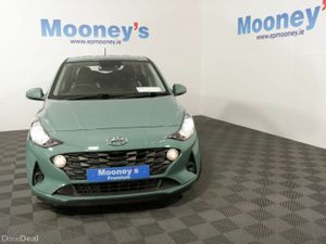 Hyundai i10 SE 1.0L PETROL HATCHBACK - Image 2