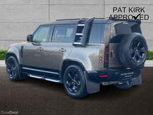 Land Rover Defender Diesel Estate X-Dynamic HSE - Image 2