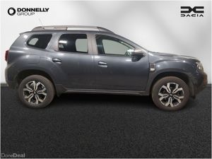 Dacia Duster Estate Journey - Image 4