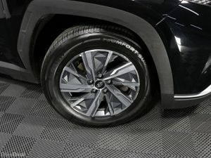 Hyundai Tucson COMFORT PLUS 1.6L DIESEL SUV - Image 3