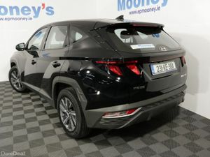 Hyundai Tucson COMFORT PLUS 1.6L DIESEL SUV - Image 4